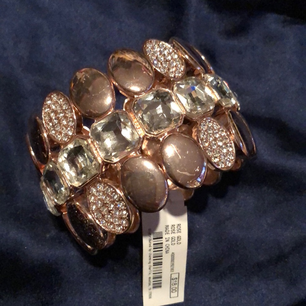 Large cuff bracket